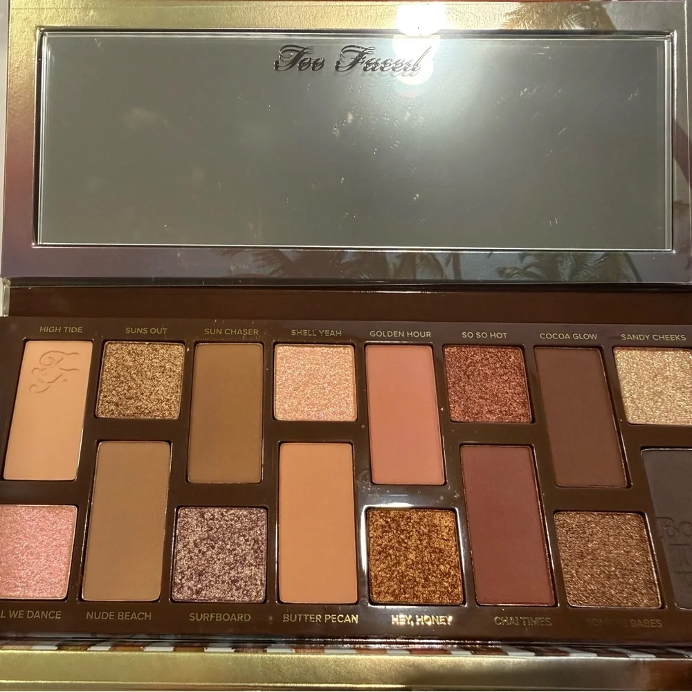 Too Faced Born This Way- Sunset Stripped Eyeshadow Palette - Warm Neutrals